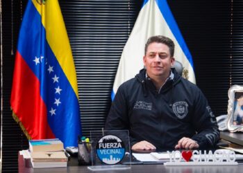 Duque informó que presenta pocos síntomas