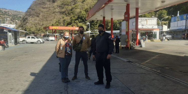 Comenzó inspección en estaciones de combustible en Caracas 1 Comenzó inspección en estaciones de combustible en Caracas