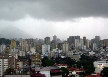 Caracas tendrá algunas lloviznas dispersas