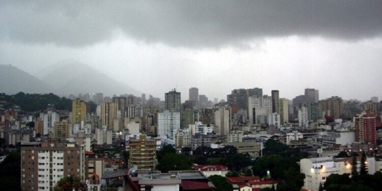 Se esperan lluvias dispersas en gran parte del país este sábado 1 Caracas tendrá algunas lloviznas dispersas