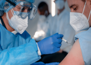 Desde el 17 de enero se aplican las vacunas de refuerzo a todas las personas que lo soliciten en cualquier centro de vacunación.