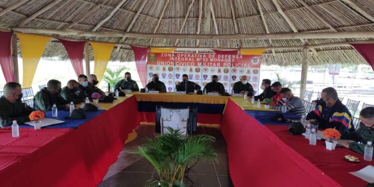 La reunión se efectuó en las instalaciones del CZGNB-51.