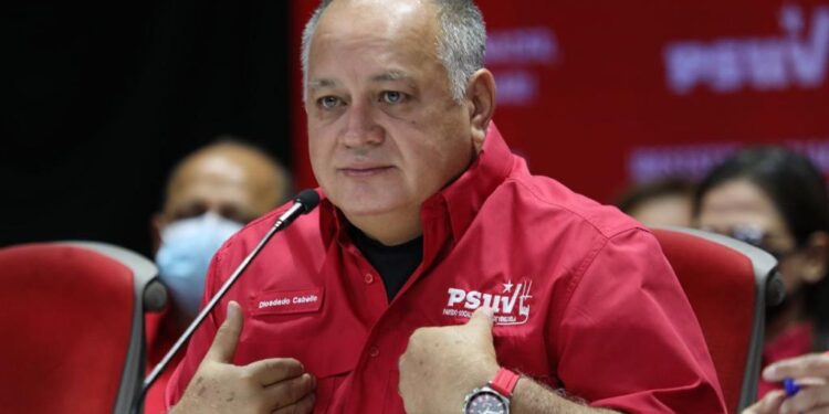 Cabello: “Para los acuerdos militares no tenemos que pedirle permiso a nadie” 1 Cabello: “Para los acuerdos militares no tenemos que pedirle permiso a nadie”