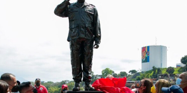 Homenaje a Hugo Chávez en 23 de Enero