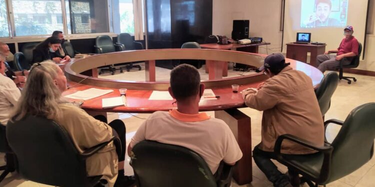 Comunicadores Populares Internacionalistas debatieron en la AN eventos a realizarse en los próximos días 1 Conversatorios de Comunicadores Populares e Internacionalistas (CONAICOP)