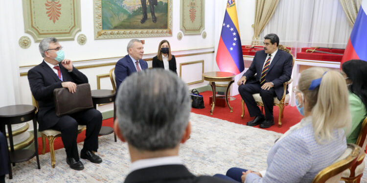 Jefe de gobierno ratifica su apoyo a Rusia