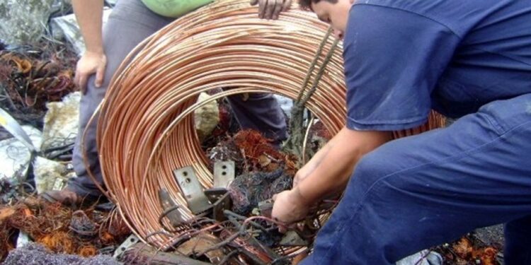 Cantv recuperó más de 3 toneladas de material estratégico 1 Cantv recuperó más de 3 toneladas de material estratégico