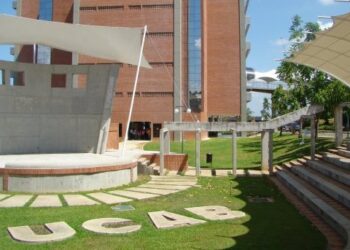 Jornada Integral sólo atenderá a familias de La Vega, Caricuao y Antimano