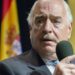 Andrés Pastrana: "La libertad de expresión es una y única. Es un derecho universal" 9 "Cerrar un medio es un acto de cobardía", aseguró el expresidente