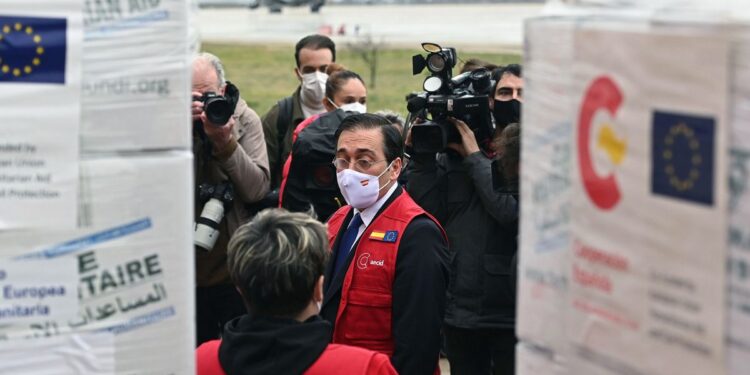 54 millones de USD recibirá Ucrania de EEUU en ayuda humanitaria 1 La ayuda humanitaria de Estados Unidos a Ucrania asciende a casi 405 millones de dólares.