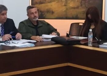 Comité recibió a más de 500 postulados