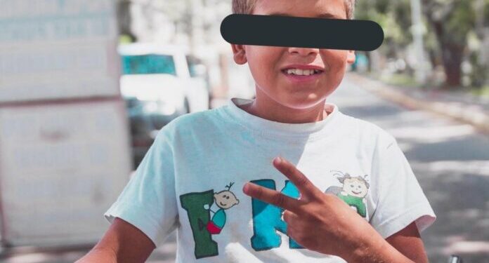 Petare: degollaron a un niño y le cortaron la lengua por pasar información a policías 1 Los antisociales también amenazaron a su familia