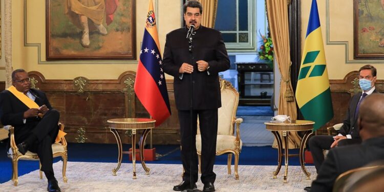 Presidente Maduro pide a Argentina una investigación sobre planes para invadir Venezuela 1 presidente maduro pide a argentina una investigacion sobre planes para invadir venezuela 94433