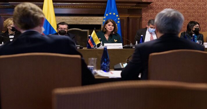 Falta de democracia en Venezuela es una amenaza para el país, aseguró Colombia a UE 1 "Venezuela es una amenaza para la seguridad del país", aseguró Colombia