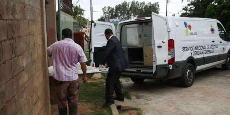 Estrangularon a joven y abusaron de su novia por negarse a pagar dólares 1 Estrangularon a joven y abusaron de su novia por negarse a pagar dólares