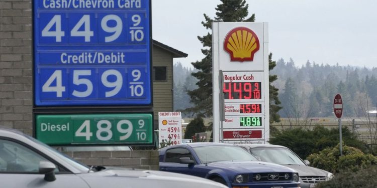 Nuevo récord en precio de gasolina se registra en Estados Unidos 1 Nuevo récord en precio de gasolina se registra en Estados Unidos