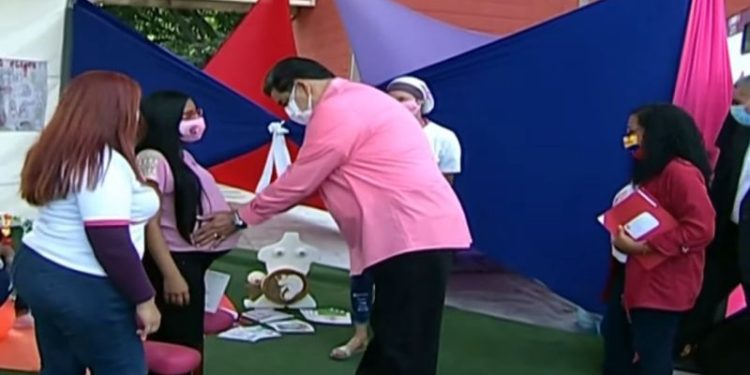 Jefe de gobierno llama a que el Plan Parto Humanizado llegue a todas las embarazadas del país 1 Jefe de gobierno llama a que el Plan Parto Humanizado llegue a todas las embarazadas del país