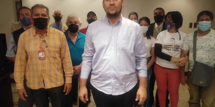 Comunidad Internacional en defensa de los Pueblos Indígenas y solidaridad con Cuba 1 MAC, AN, y la comunidad Internacional se unen a las agresiones de los Estados Unidos