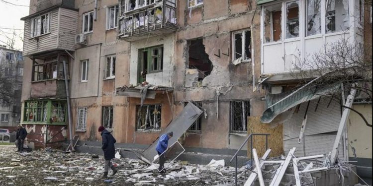 Alrededor de 17 heridos dejó ataque a hospital infantil en Mariúpol