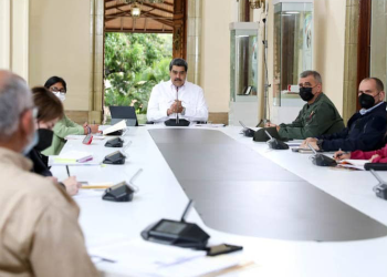 403481e7e60d404ab10a15a8fc3f005f