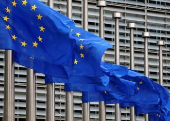 Unión Europea sanciona banco central bielorruso y 160 individuos más