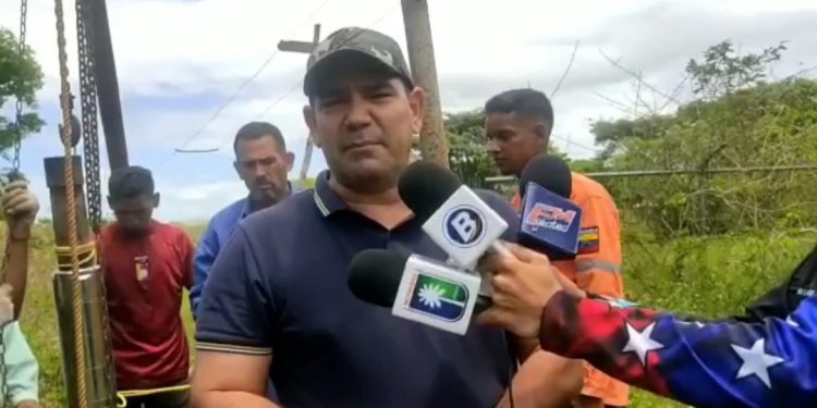 Alcaldía de sotillo instaló bomba sumergible de 10 hp en la comunidad chigüichigual en el día mundial del agua