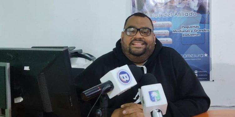 II Ferias Internacionales en Honor San Vicente Ferrer inician el 01 de abril 1 Jorge Gómez, presidente de las Ferias Internacionales de San Vicente.