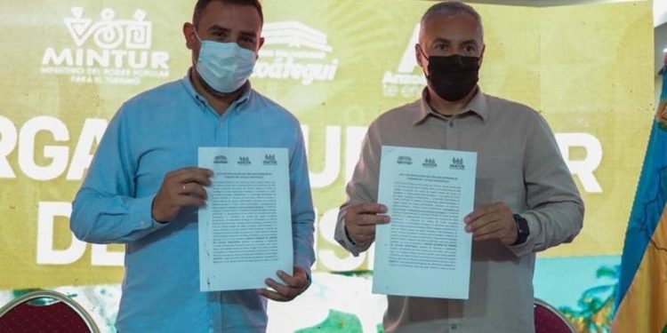 Anzoátegui: Instalado órgano Superior de Turismo 1 Ministro de turismo, Alí Padrón junto al gobernador de Anzoátegui, Luis Marcano.
