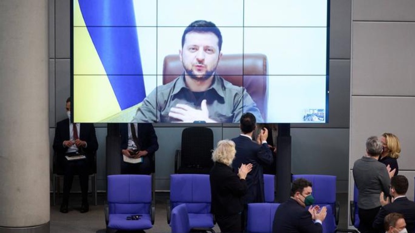 Ucrania: Zelenski alerta ante Berlín de un «nuevo muro»