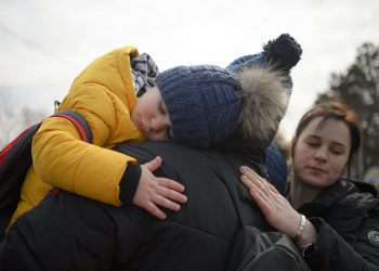 Invasión a Ucrania lleva un saldo de 140 niños muertos