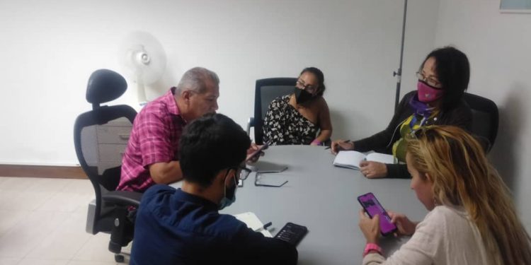 Reunión con el Concejal, Dario Vivas en la AN