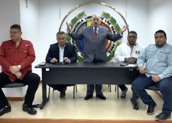 El diputado señaló los militantes del partido trabajaran por el destino de Venezuela.