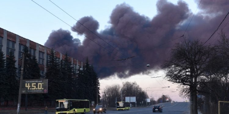 Bombardean Aeropuerto de Leópolis en Ucrania 1 bombardeado en ucrania afp 96480