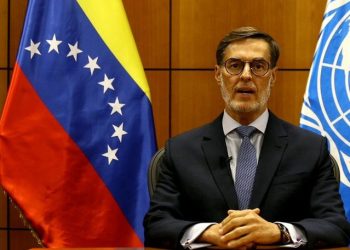 Canciller condenó las sanciones contra Rusia y las calificó de ilegales