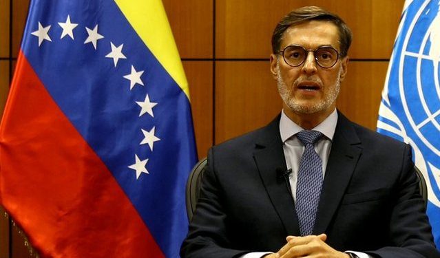 Canciller condenó las sanciones contra Rusia y las calificó de ilegales