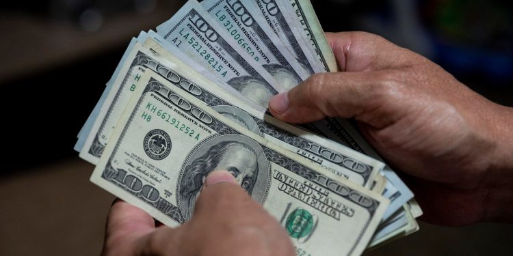 Precio del Dólar en Venezuela: miércoles 2 de marzo de 2022 1 Dólar en Venezuela.