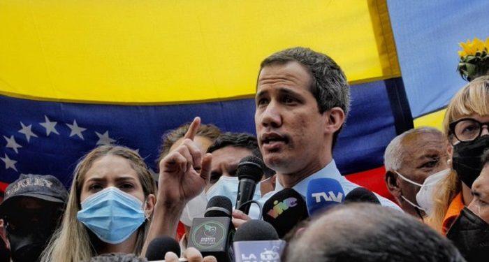 Drama total, Guaidó le respondió a Capriles: ¿Hasta cuándo? Es hora de sumar 1 Existe drama en el mundo de la oposición venezolana