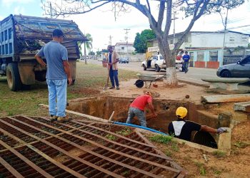 Trabajos de limpieza y optimización de espacios públicos de Aguasay.