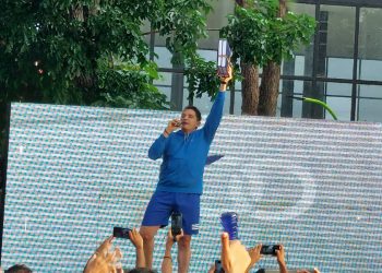 Alcalde de El Tigre, Ernesto Paraqueima en la presentación de los primeros 100 día de gestión.