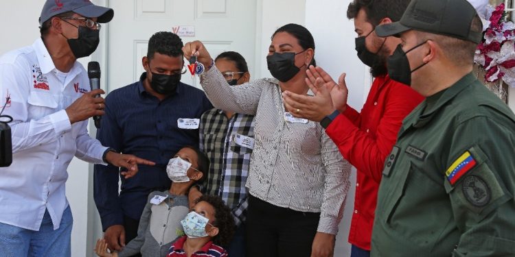 Gobernador Luna continúa impulsando plan de viviendas en Monagas 1 viviendas luna