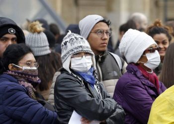 Tapabocas dejará de ser de uso obligatorio a partir del 20 de abril en España