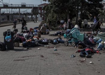 Ataque contra estación del tren en Kramatorsk deja 50 muertos y 100 heridos