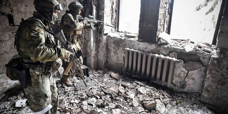 Fuerzas rusas liberan rehenes en Mariupol 1 Fuerzas rusas liberan rehenes en Mariupol