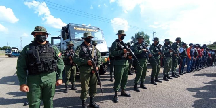 Carlos Requena inicia despliegue de Semana Santa Segura y Biosegura 2022 junto a cuerpos de seguridad 1 Carlos Requena inicia despliegue de Semana Santa Segura y Biosegura 2022 junto a cuerpos de seguridad