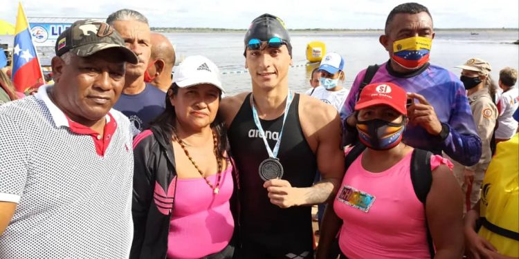 Cinco atletas de Sotillo participaron en el Paso a Nado de los Ríos Orinoco y Caroní 1 Cinco atletas de Sotillo participaron en el Paso a Nado de los Ríos Orinoco y Caroní