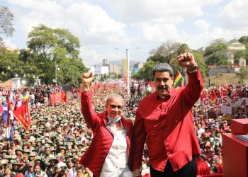 el presidente nicolas maduro, hizo presencia en la gran marcha.