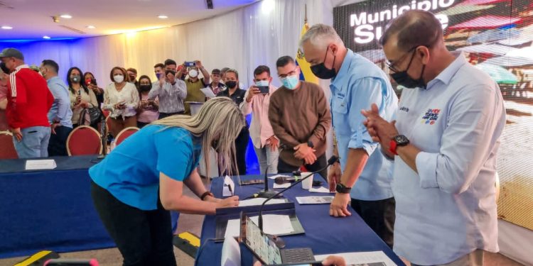 Instalado Órgano Superior de Turismo en Sucre 1 ali sucre 2