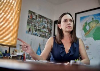 Corina enfatizó que hay que elegir una nueva dirección política para tener el cambio