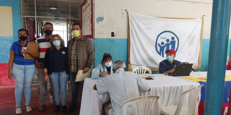 Monagas: IVSS y alcaldía de Aguasay atienden a más de 250 personas en jornada social 1 La jornada se realizó en la U.E. José Tadeo Monagas de Aguasay.