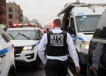 Al menos 16 heridos en tiroteo en el metro de Nueva York 6 new york